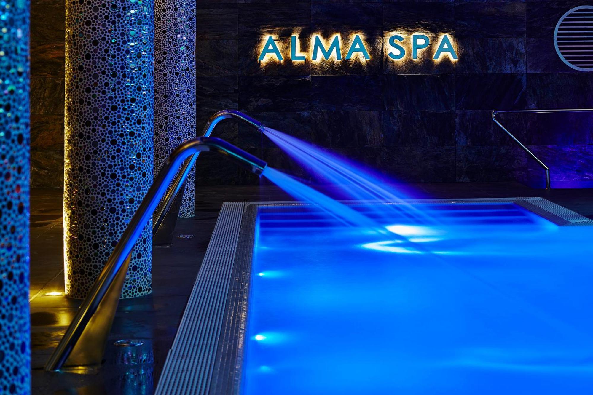 Alcazar Hotel&SPA Monte Gordo Esterno foto